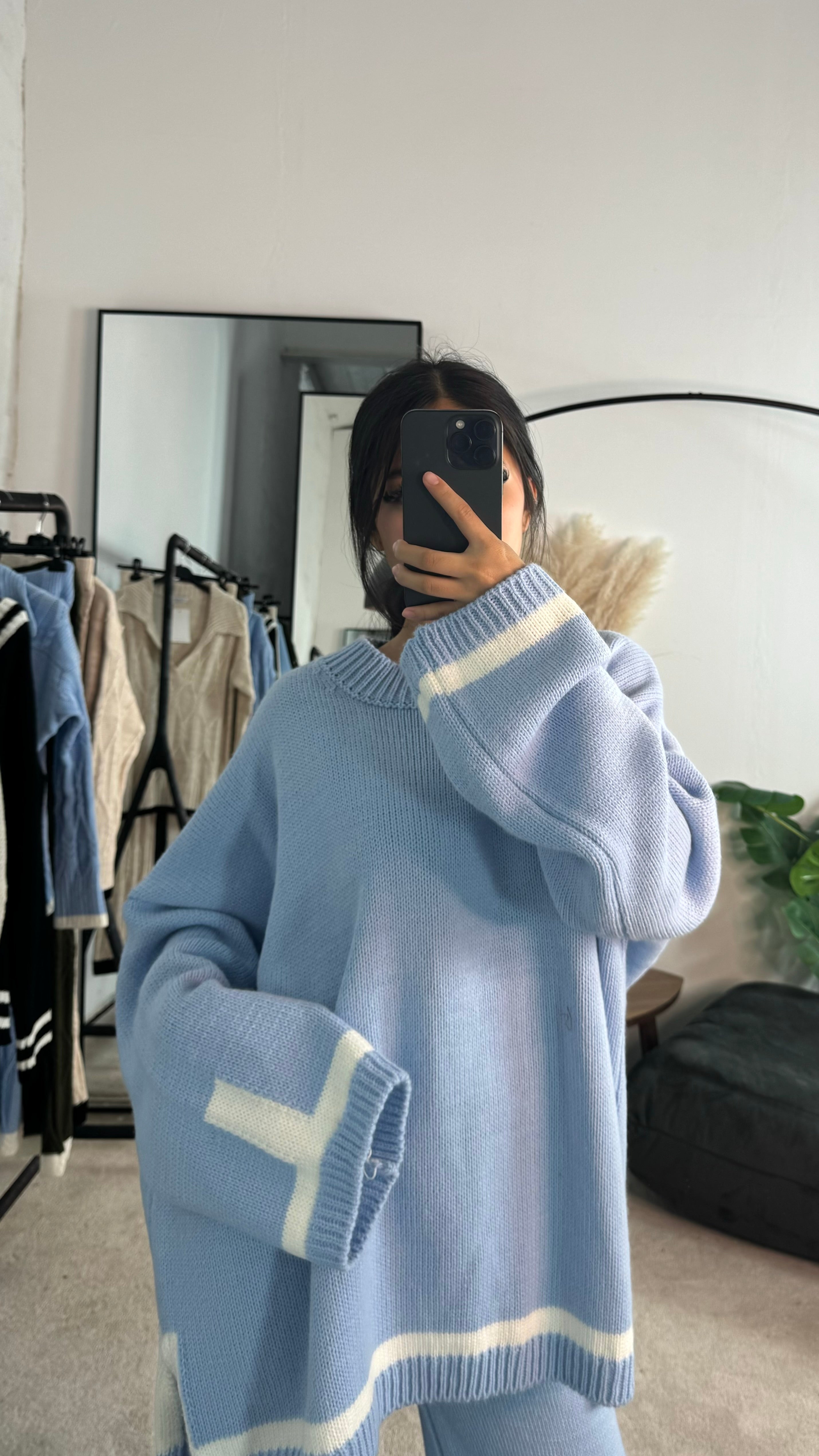 Naelle™ | Loungewear set s luksuznim kontrastnim rubom