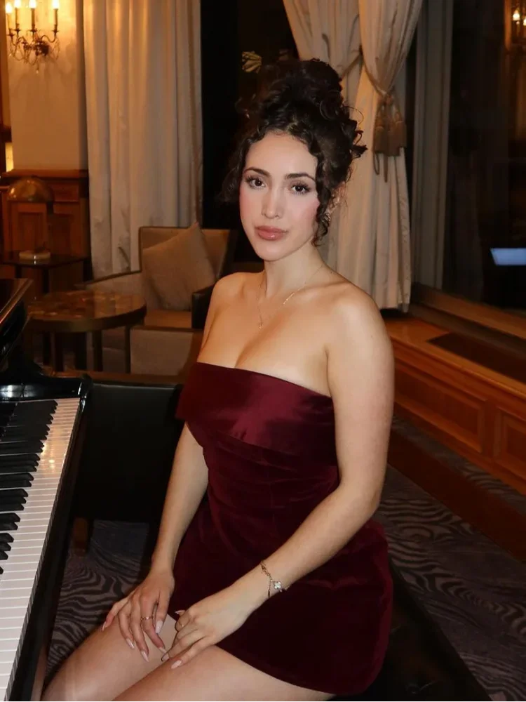 Scarlett™ | Luksuzna bordo mini haljina s otvorenim leđima